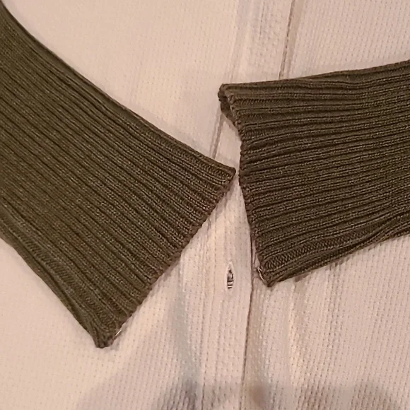 Chic Lucky Brand Cardigan with Camouflage and Purple Accents Size small - Picture 4 of 8